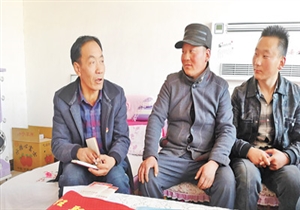 党旗在基层一线高高飘扬 | 青海省海晏县金滩乡东达…